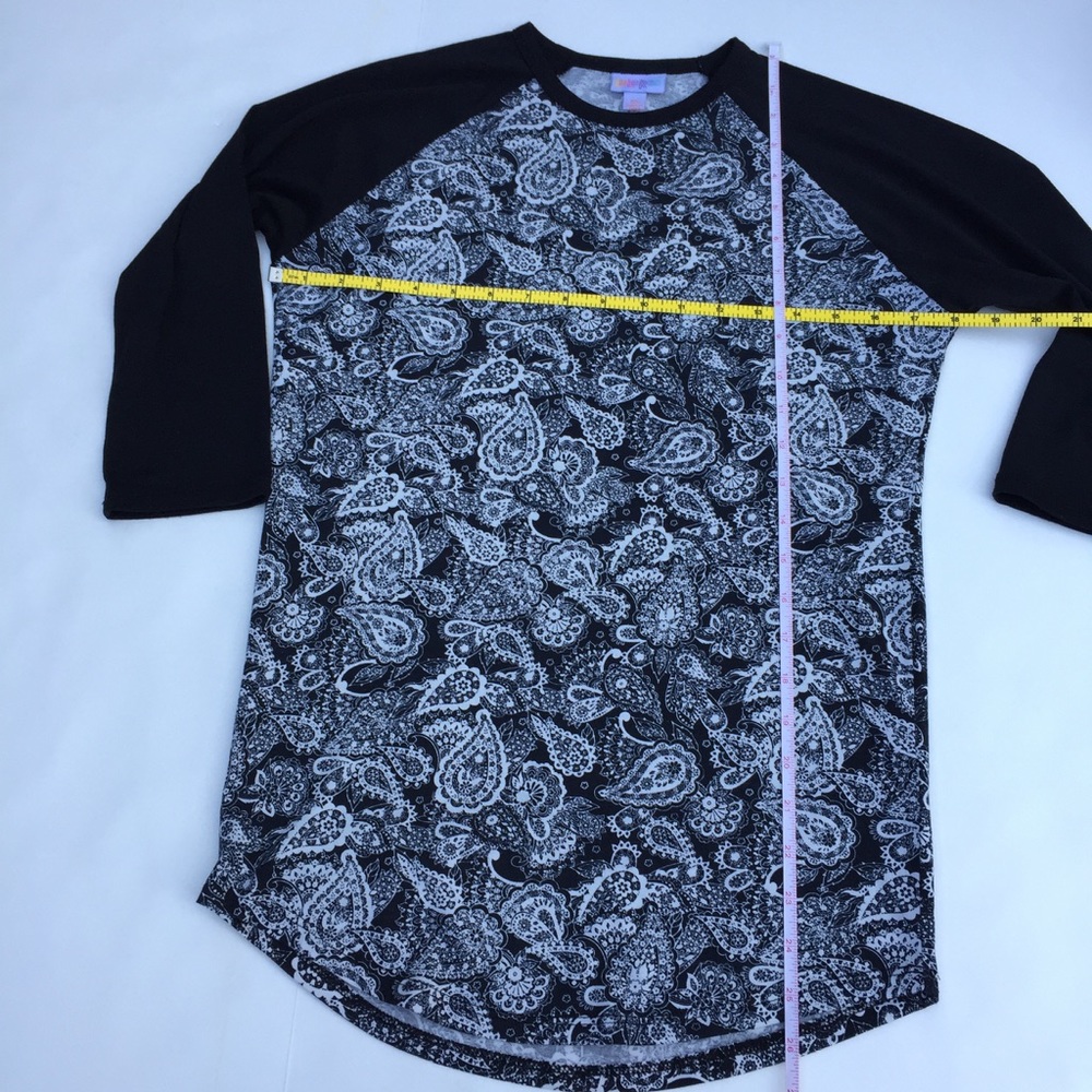 Lularoe Randy Paisley Print Baseball Tee - Picture 7 of 8